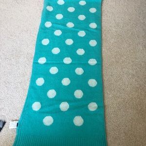 Cashmere winter scarf